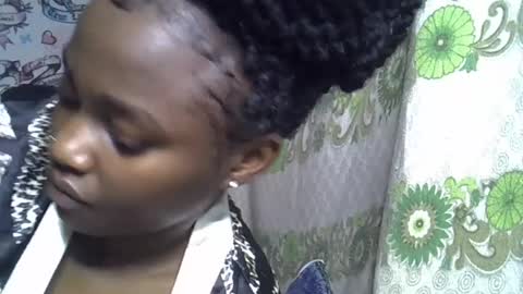 Snapshot of zarinamarlin chatting on July 12, 10:39 am zarinamarlin online show from July 12, 10:39 am