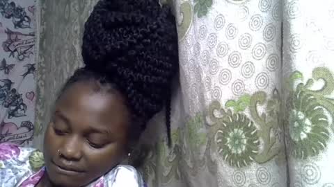 Snapshot of zarinamarlin chatting on July 20, 6:17 am zarinamarlin online show from July 20, 6:17 am
