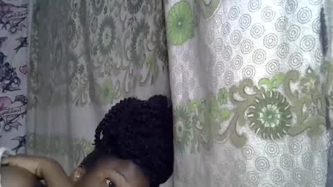 Snapshot of zarinamarlin chatting on July 29, 10:24 am zarinamarlin online show from July 29, 10:24 am