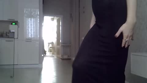 Zarina Swift online show from March 11, 4:43 am