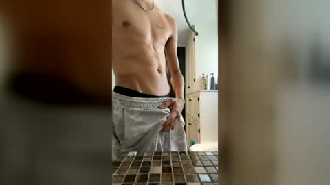 Snapshot of zay6159 chatting on July 18, 7:06 pm zay6159 online show from July 18, 7:06 pm
