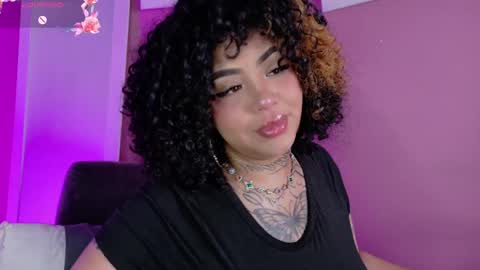 Snapshot of zaya_1 chatting on May 27, 2:03 pm zaya_1 online show from May 27, 2:03 pm