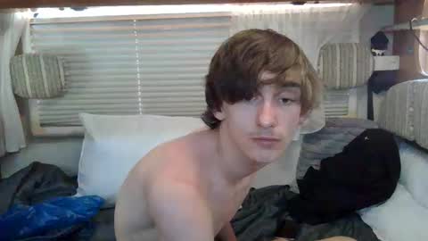 Snapshot of zaynemercer69 chatting on May 25, 1:50 pm zayne online show from May 25, 1:50 pm
