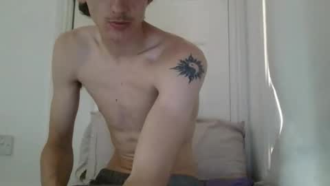 Snapshot of zaynemercer69 chatting on May 27, 1:52 pm zayne online show from May 27, 1:52 pm