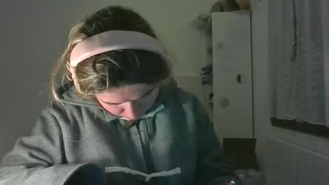 zazbella online show from February 21, 10:55 pm