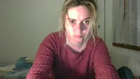 zazbella online show from March 7, 10:40 pm