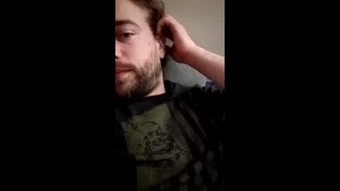 Snapshot of zchasebluesky22 chatting on May 2, 9:14 am zchasebluesky22 online show from May 2, 9:14 am