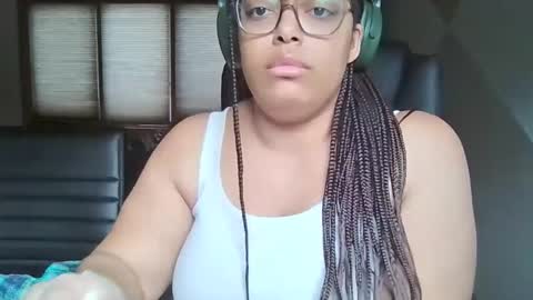 Snapshot of zdalia chatting on February 23, 9:05 pm zdalia online show from February 23, 9:05 pm