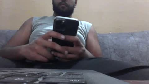 Snapshot of zebhh chatting on June 22, 6:16 pm zebhh online show from June 22, 6:16 pm