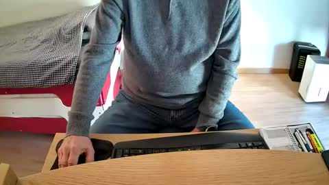 Snapshot of zebulon2023 chatting on November 12, 10:04 am zebulon2023 online show from November 12, 10:04 am