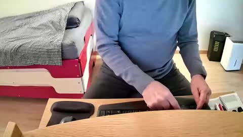 Snapshot of zebulon2023 chatting on December 4, 8:45 am zebulon2023 online show from December 4, 8:45 am