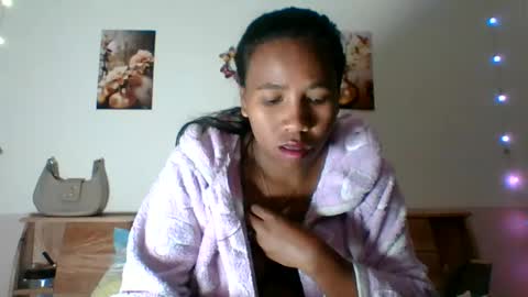 Snapshot of zedidia chatting on July 8, 9:47 am zedidia online show from July 8, 9:47 am