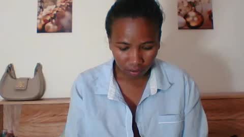 Snapshot of zedidia chatting on August 1, 8:57 am zedidia online show from August 1, 8:57 am