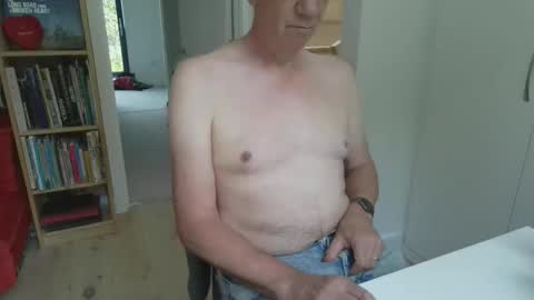 Snapshot of zeep16 chatting on September 9, 12:05 pm zeep16 online show from September 9, 12:05 pm