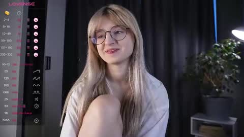 Snapshot of zegoi chatting on October 21, 1:34 pm Avi online show from October 21, 1:34 pm