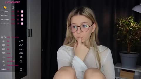 Snapshot of zegoi chatting on November 14, 1:32 pm Avi online show from November 14, 1:32 pm