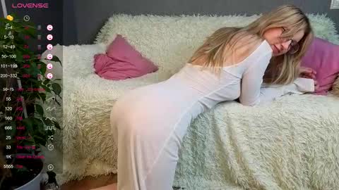 Snapshot of zegoi chatting on November 26, 1:12 pm Avi online show from November 26, 1:12 pm