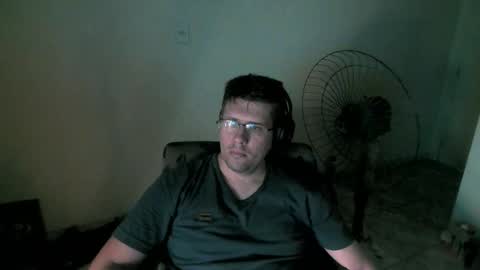 pervboy online show from December 22, 12:07 am