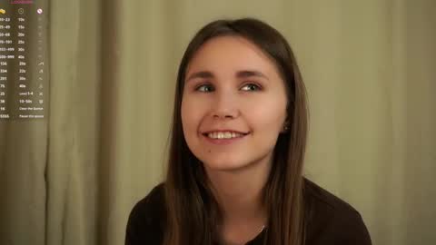 Emilia online show from November 3, 1:08 am