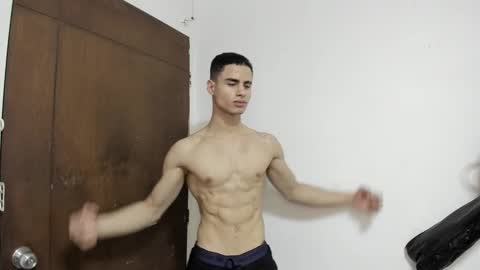 Snapshot of zenhzu chatting on December 9, 3:50 am zenzhu online show from December 9, 3:50 am