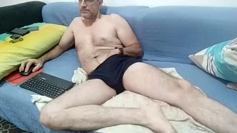 Snapshot of zenikk chatting on July 18, 7:06 pm zenikk online show from July 18, 7:06 pm