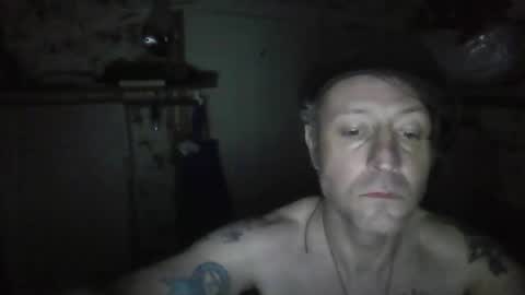 zennn27 online show from May 2, 9:47 am