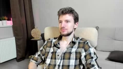 Andrew online show from November 13, 6:51 pm