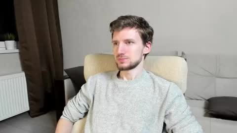 Andrew online show from December 4, 2:43 am