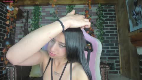 Snapshot of zephyra_angels1 chatting on January 16, 12:45 am ZEPHYRA ANGELS online show from January 16, 12:45 am
