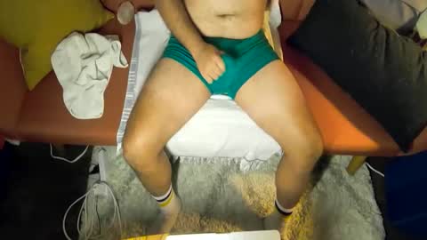 zerokool_420 online show from December 14, 1:11 am