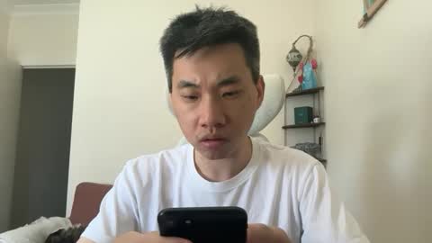 Snapshot of zeroventure chatting on November 12, 11:36 pm zeroventure online show from November 12, 11:36 pm