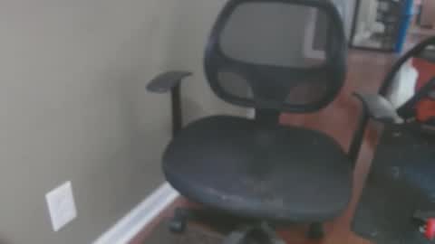 Snapshot of zerozero5555 chatting on April 19, 2:49 pm bambi cumslut online show from April 19, 2:49 pm