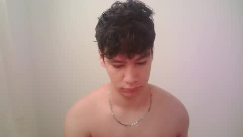 zeus_183 online show from March 5, 3:19 pm