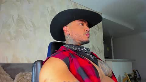 zeus strong online show from October 25, 10:26 pm