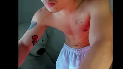 zeus online show from December 16, 8:58 pm