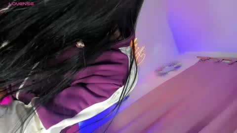 Snapshot of zeuss_x chatting on July 27, 12:17 am Aisha Alejandra Rosse Deus online show from July 27, 12:17 am