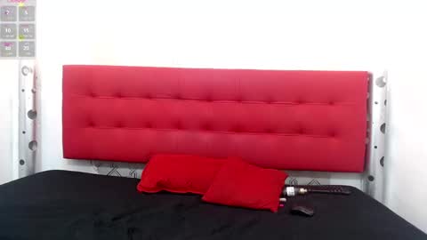 ZHAMIRA  ANDRES online show from February 8, 9:15 pm