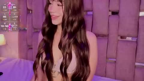 Snapshot of zharaluxie chatting on November 20, 2:17 pm Zhara online show from November 20, 2:17 pm