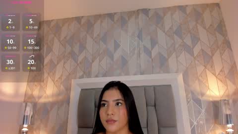 Snapshot of zharia_lux25 chatting on July 26, 11:28 am zharia_lux25 online show from July 26, 11:28 am