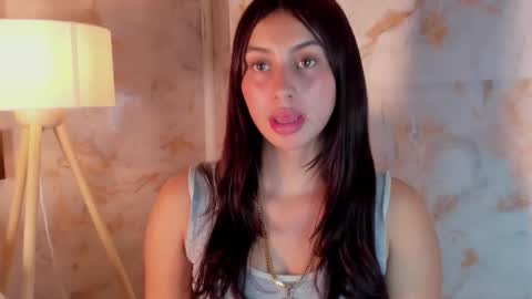 Snapshot of zharyt_18 chatting on September 26, 11:20 pm Sharit Robins online show from September 26, 11:20 pm