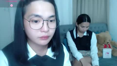 im your lovely zhaviabigcock here online show from June 6, 3:00 am