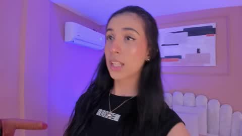 ZIA online show from November 25, 7:47 pm