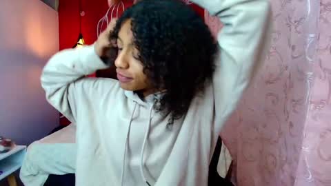 Zia Green online show from February 23, 5:01 am