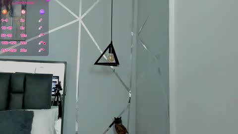 zia online show from January 22, 10:50 am