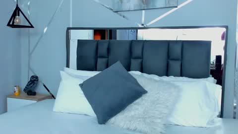 zia online show from February 18, 12:17 pm