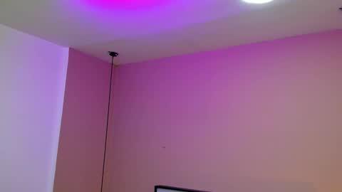 zia online show from September 25, 11:03 am