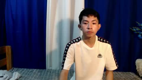 zian_smith online show from September 16, 6:47 am