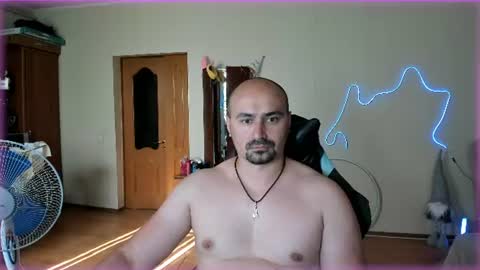 Snapshot of ziesh chatting on June 16, 2:19 pm Ziesh online show from June 16, 2:19 pm