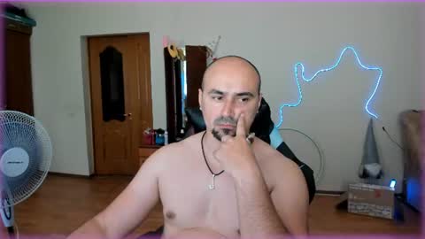 Snapshot of ziesh chatting on June 28, 10:32 am Ziesh online show from June 28, 10:32 am