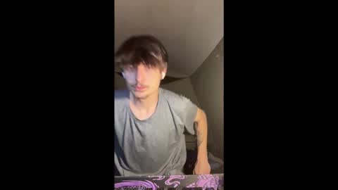 Snapshot of ziggy758084 chatting on March 21, 7:57 am ziggy758084 online show from March 21, 7:57 am